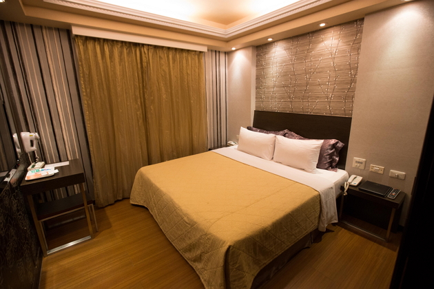 上品ダブル部屋 1